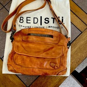 BEDSTU CROSSBODY